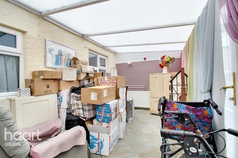 47 Blackshots Lane, Grays, RM16 2JT