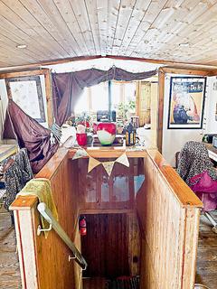 4 bedroom houseboat for sale, Vicarage Lane, Hoo ME3