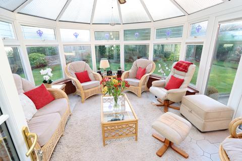 7 Craster Close, Whitley Bay, NE25 9UE
