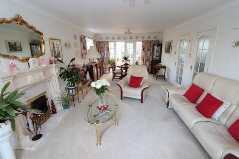 7 Craster Close, Whitley Bay, NE25 9UE