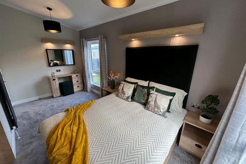 2 bedroom static caravan for sale, The Sunseeker Sensation , Waterside Holiday Park, Paignton TQ4