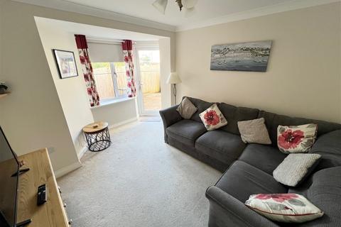 1, Seaford Sands, 17 Roundham Road, Paignton, TQ4 6DN