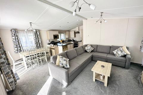 3 bedroom mobile home for sale, Grange Road, Paignton TQ4