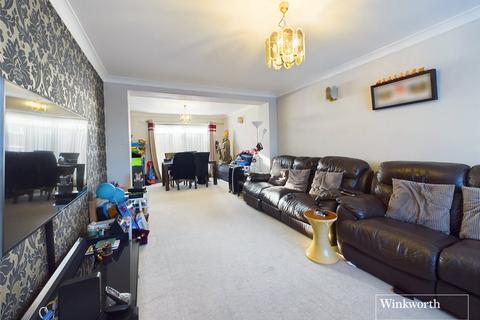 2 bedroom end of terrace house for sale, Elthorne Road, London NW9