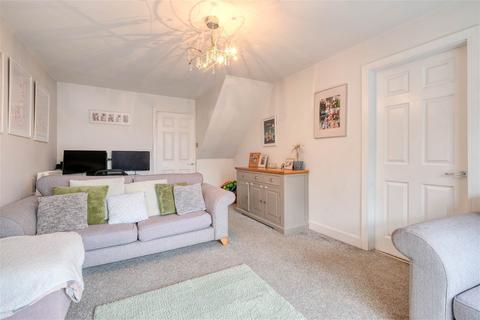 3 bedroom terraced house for sale - Wenlock Drive, Bromsgrove, B61 0TH