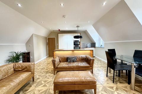2 bedroom apartment for sale, Whilton Lodge, Watling Street, Norton, NN11 2EH