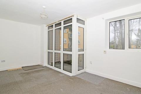 1 bedroom flat for sale, Countisbury House, Crescent Wood Road, London, SE26