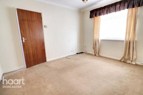 2 bedroom terraced house for sale, Thomson Avenue, Balby, Doncaster