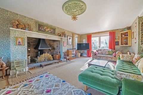 4 bedroom detached house for sale, Central Amberley, West Sussex, BN18