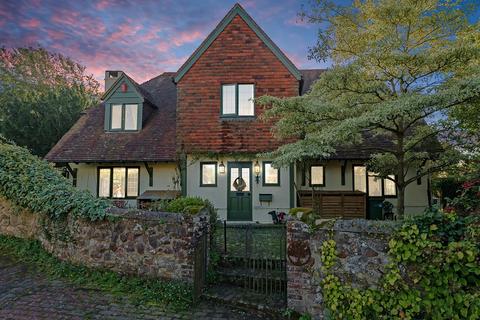 4 bedroom detached house for sale, Central Amberley, West Sussex, BN18