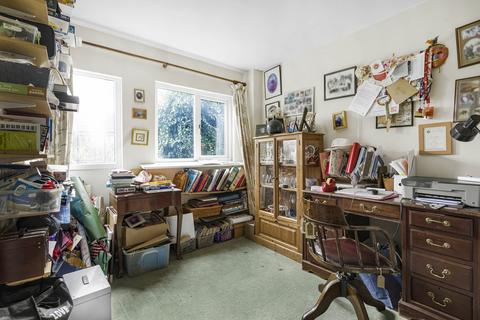 2 Styles Close, Marsh Gibbon, Bicester, OX27 0ER