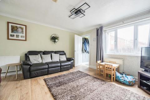 26 Ashmore Close, Birchwood, Warrington, WA3 6QY