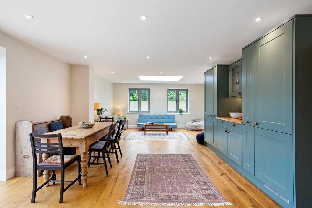 Tidworth, Wiltshire 3 bed semidetached house for sale £850,000