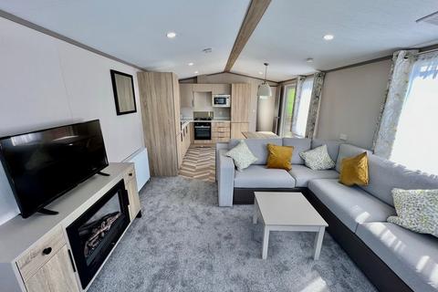 2 bedroom lodge for sale, Three Holiday Lodges, Cheddar, BS25