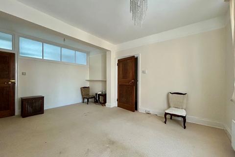 43 Southend Road, Beckenham, BR3 1SP