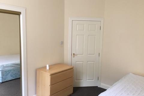1 bedroom flat to rent, Baker Street, Stirling, FK8