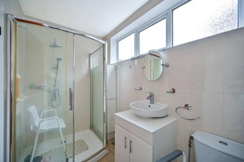 1 Worton Gardens, Isleworth, TW7 4BD