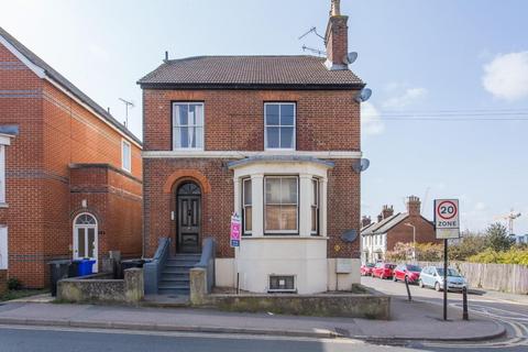 1 bedroom flat for sale, Nunnery Fields, Canterbury, CT1