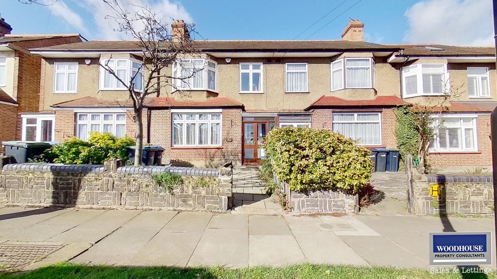 Willow Road, Enfield EN1 3 bed terraced house for sale £560,000