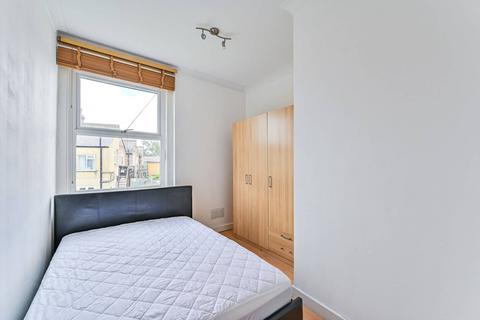 1 bedroom flat to rent - Robinson Road, Colliers Wood, London, SW17