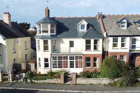 6 bedroom end of terrace house for sale, Bude, Cornwall EX23
