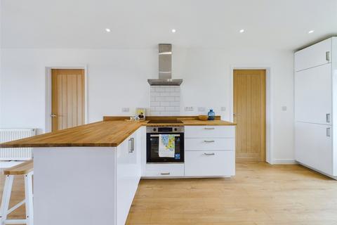 6 Acland Close, Bude, EX23 8SG
