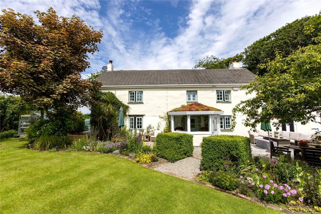 Holsworthy, Devon EX22 3 bed detached house for sale £625,000