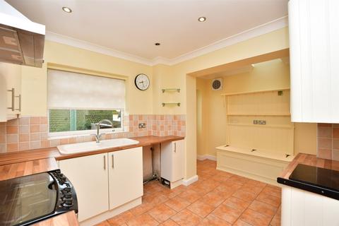 49 Castlefields, Istead Rise, Gravesend, DA13 9EJ