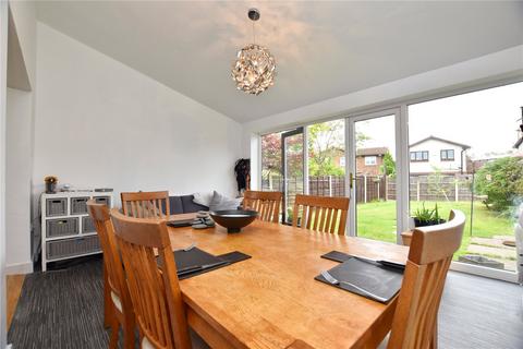 3 bedroom detached house for sale, Rivershill Drive, Heywood, Lancashire, OL10