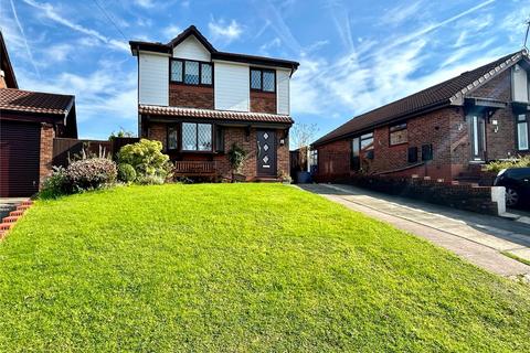 3 bedroom detached house for sale, Rivershill Drive, Heywood, Lancashire, OL10