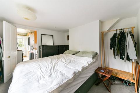 74 Lenthall Road, London, E8 3JN