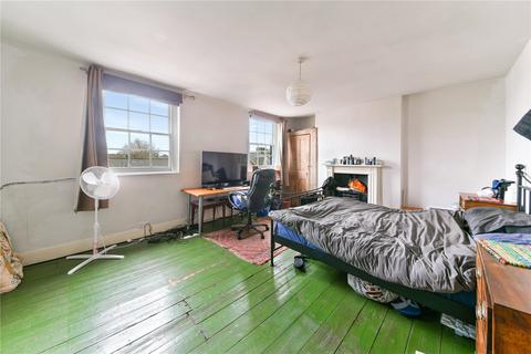 74 Lenthall Road, London, E8 3JN