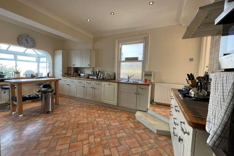 undefined, Cliff Road, Eastbourne BN20