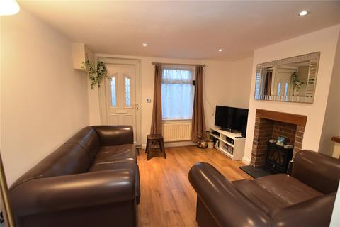 2 bedroom end of terrace house to rent, The Street, Latchingdon, CM3