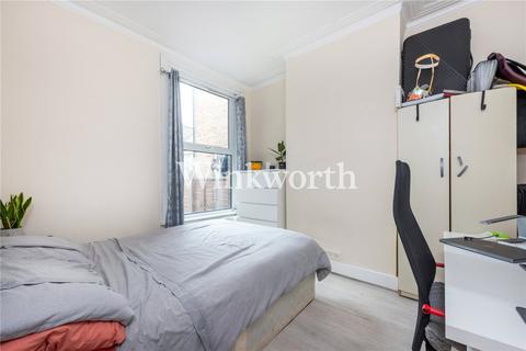 2 bedroom ground floor flat for sale, Park Lane, London, N17