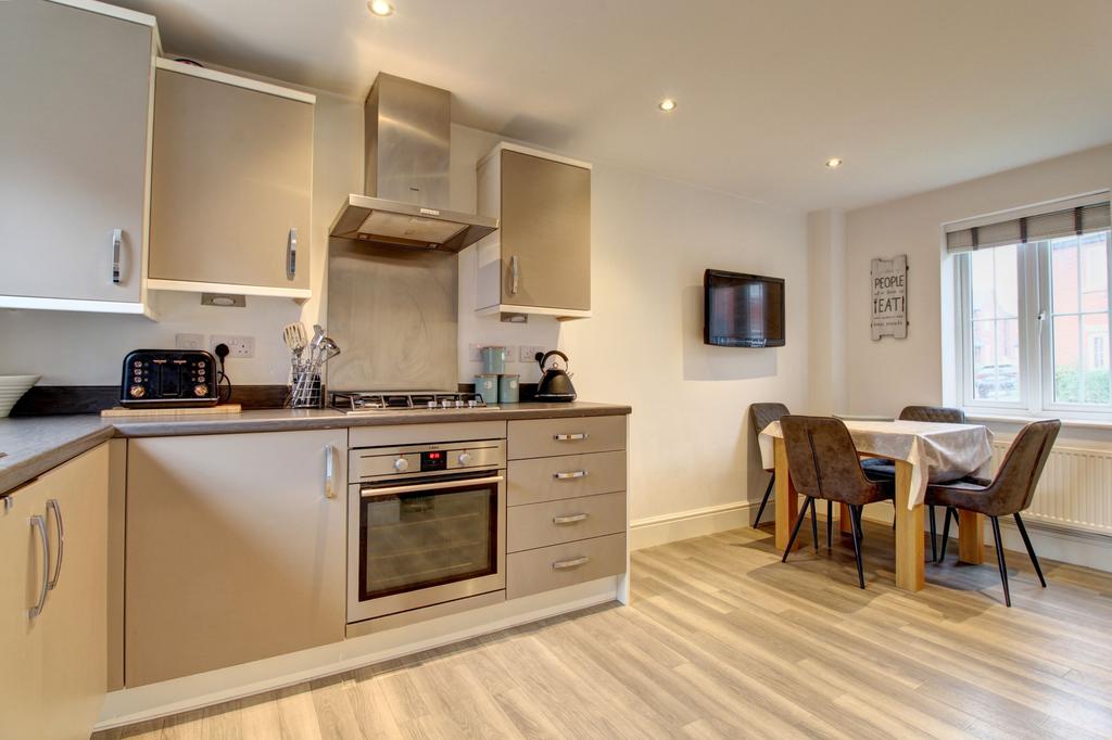 Baum Drive, Mountsorrel, LE12 3 bed detached house for sale £325,000