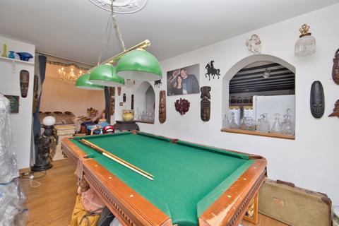 42 Godwin Road, Cliftonville, Margate, CT9 2HF