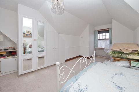 42 Godwin Road, Cliftonville, Margate, CT9 2HF