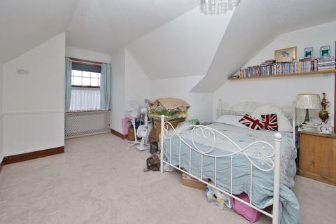 42 Godwin Road, Cliftonville, Margate, CT9 2HF