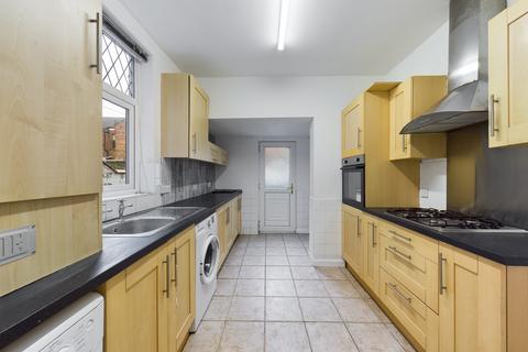 2 bedroom terraced house for sale, Westminster Avenue, HU8