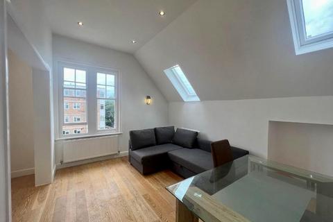 3 bedroom apartment to rent, Wilbury Villas, Hove, East Sussex, BN3 6GB