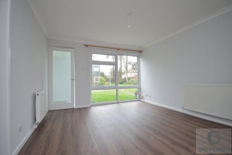 3 bedroom terraced house to rent - The Walnuts, Norwich,