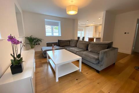 3 bedroom apartment to rent, St Augustine Apartments, Stanford Avenue, Brighton, BN1 6BB