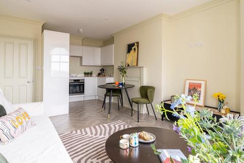 2 bedroom apartment to rent, Denmark Terrace, Brighton, East Sussex, BN1 3AN