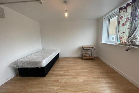 undefined, East Side Place, Newhaven, East Sussex, BN9 0AY