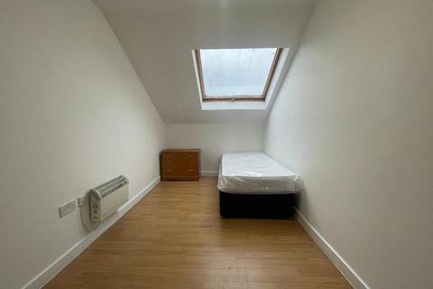 Studio to rent, East Side Place, Newhaven, East Sussex, BN9 0AY