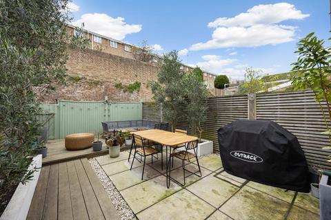 11 Barry Walk, Brighton, BN2 0HP