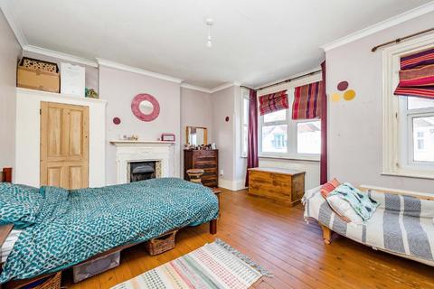 15 Arundel Road, Brighton, BN2 5TE