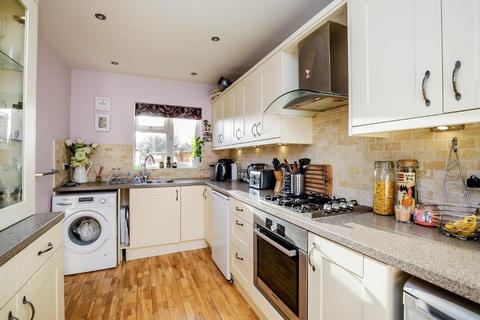 65 Marlowe Road, Worthing, BN14 8EZ