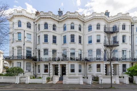 2 bedroom apartment to rent, Denmark Terrace, Brighton, BN1 3AN
